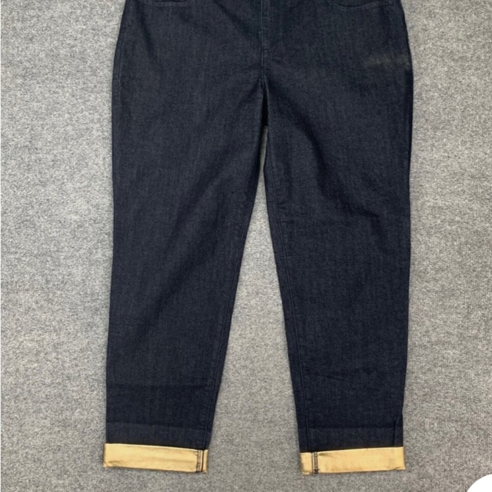 Chico’s Dark Wash Jessie Crop Denim Jeans with Gold Foil Hems size 2.5 (14-16)